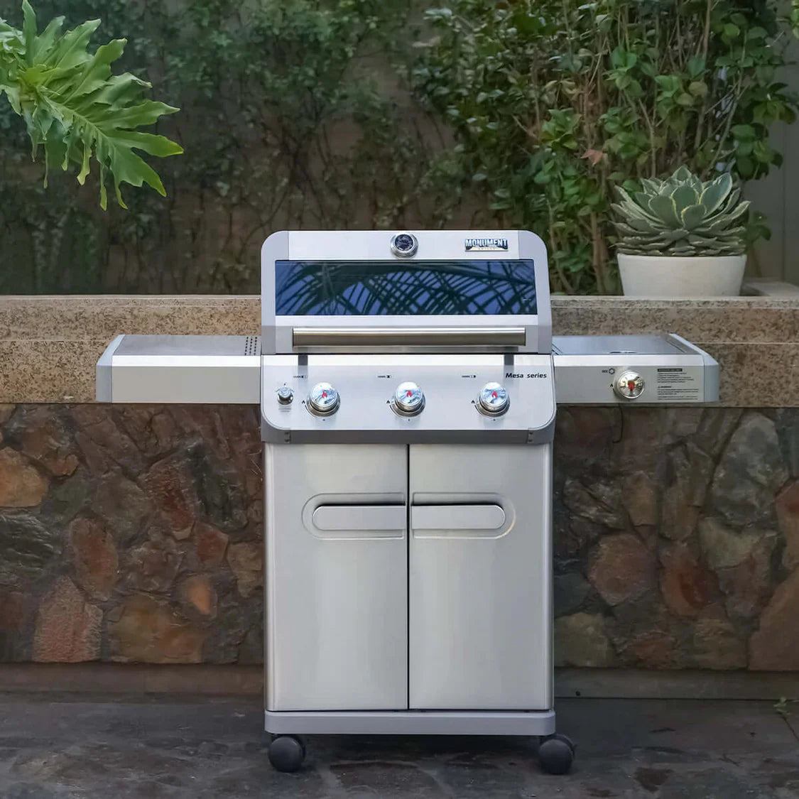 Monument Grills Mesa 305 Series Propane Gas Grill, 3 Burners, Stainless Steel