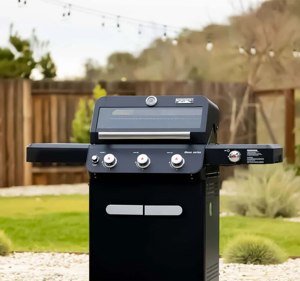 Monument Grills Mesa 325 Series Propane Gas Grill, 3 Burners, Black