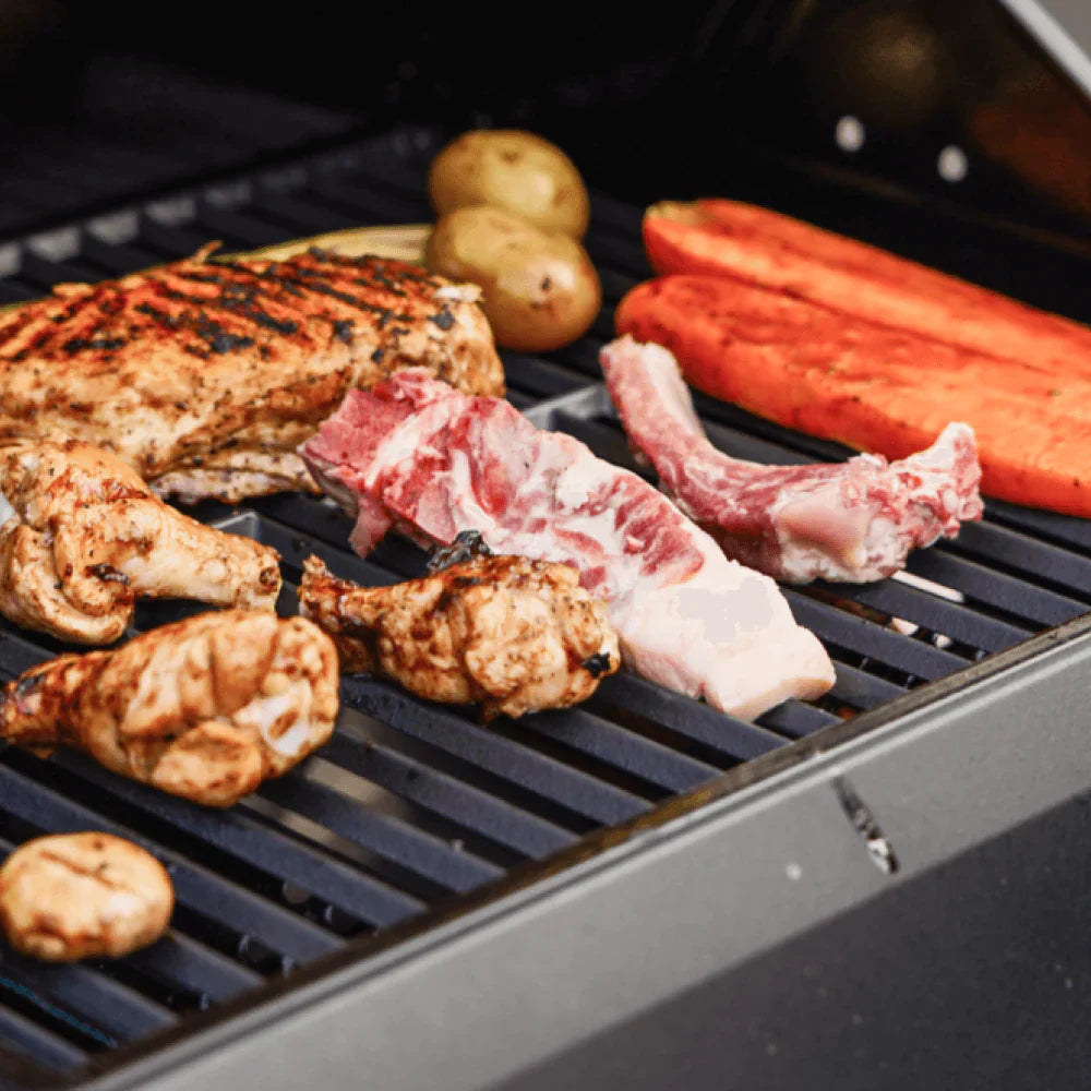 Monument Grills Mesa 220 Series Propane Gas Grill, 2 Burners, Black