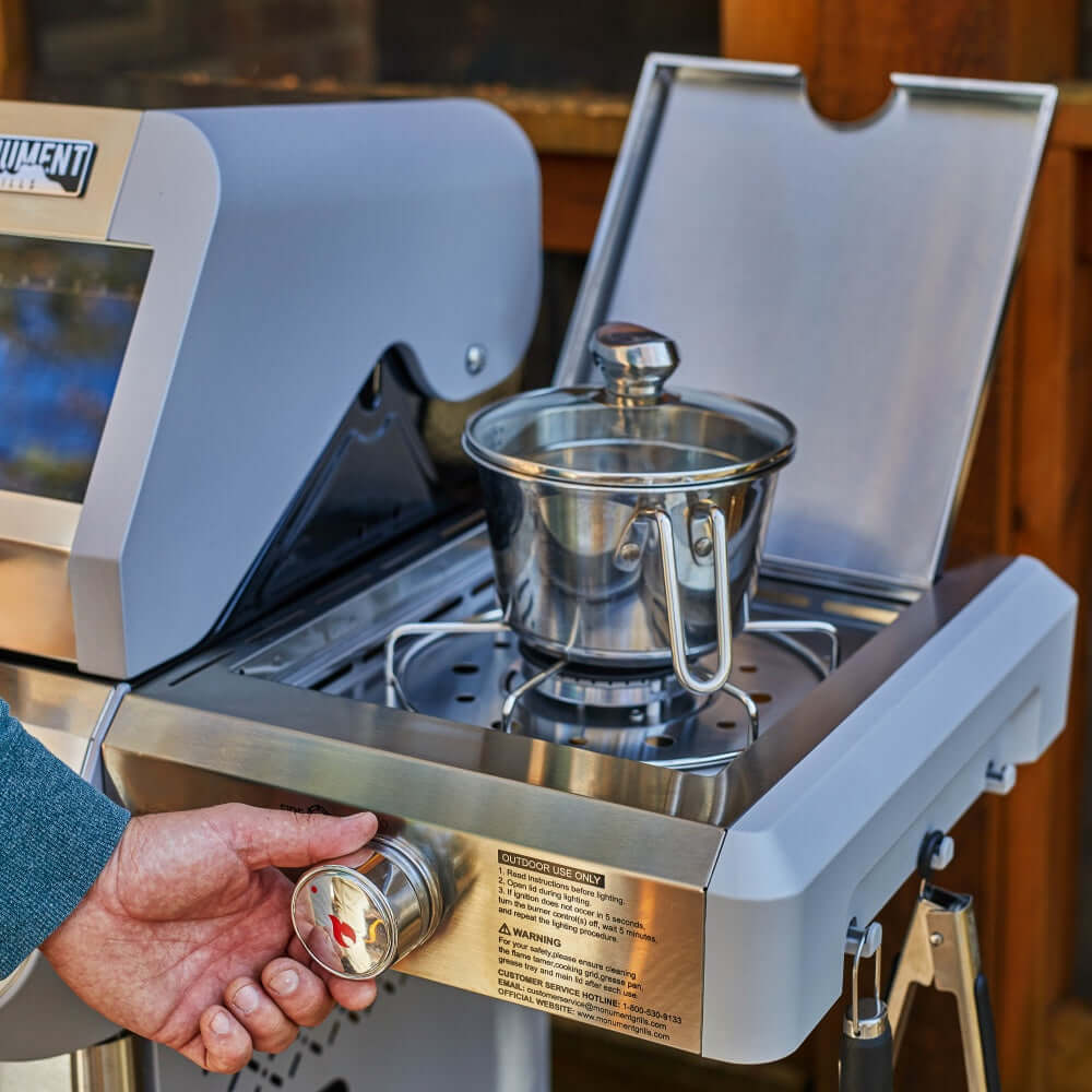 Monument Grills Mesa 415BZ Series Propane Gas Grill, 4 Burners, Stainless Steel