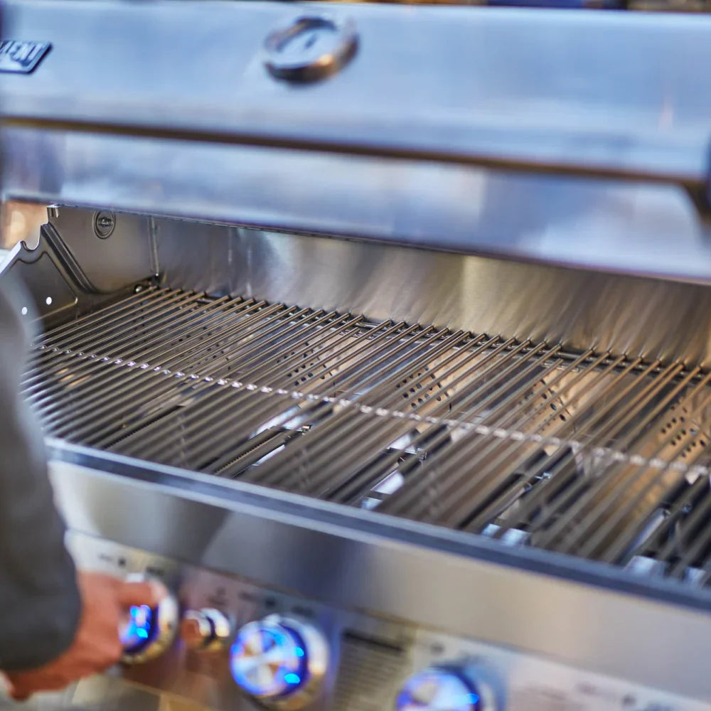 Monument Grills Classic 77352 Series Propane Gas Grill, 6 Burners, Stainless Steel