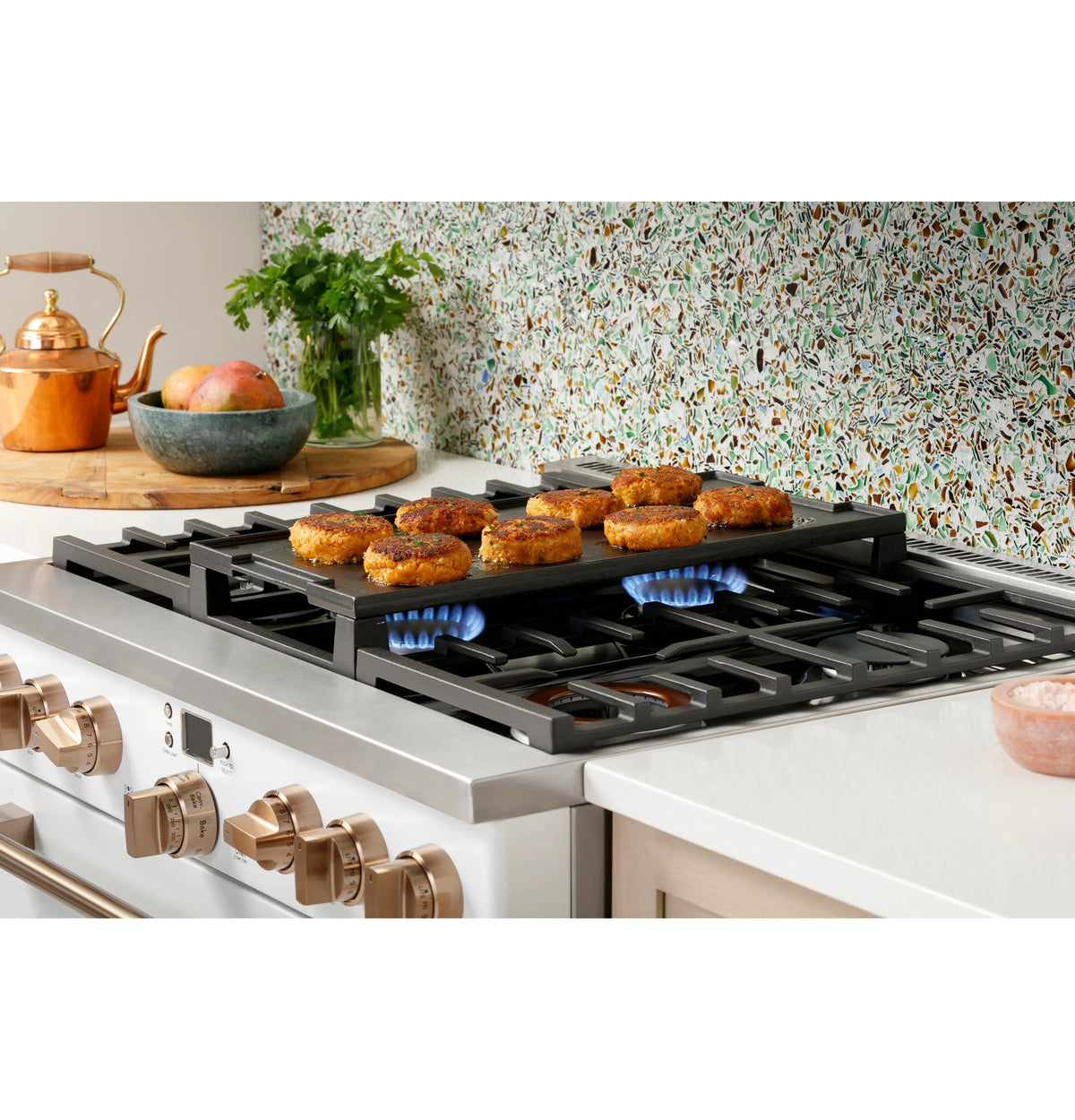 Cafe CGY366P4TW2 Café 36" Smart All-gas Commercial-style Range With 6 Burners (natural Gas) Matte White