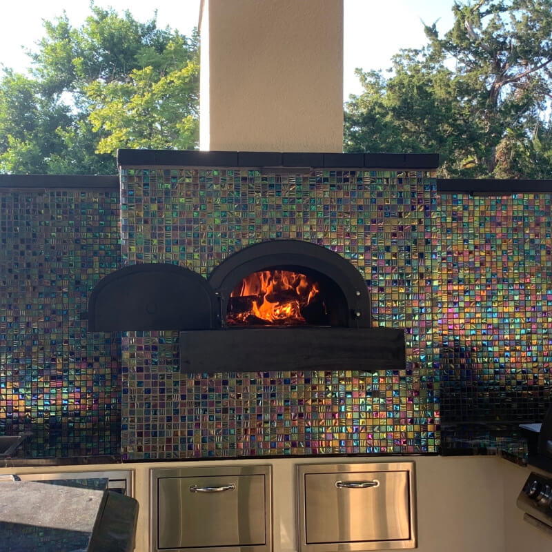 Chicago Brick Oven CBO-1000 Wood-Fired Built-In Outdoor DIY Pizza Oven Kit