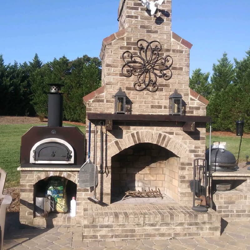 Chicago Brick Oven CBO-750 Wood-Fired Countertop Outdoor Pizza Oven