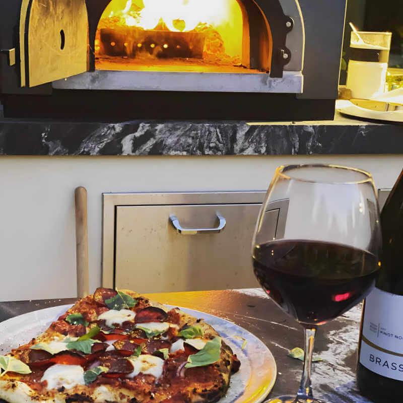 Chicago Brick Oven CBO-500 Wood-Fired Countertop Outdoor Pizza Oven