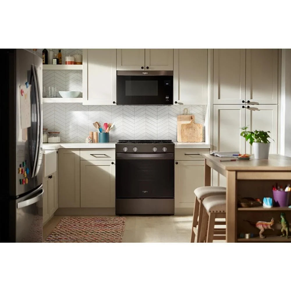 Whirlpool WSGS4530TV 30-inch Gas Smart Range with Air Cooking Technology and Steam Clean Black-on-Stainless