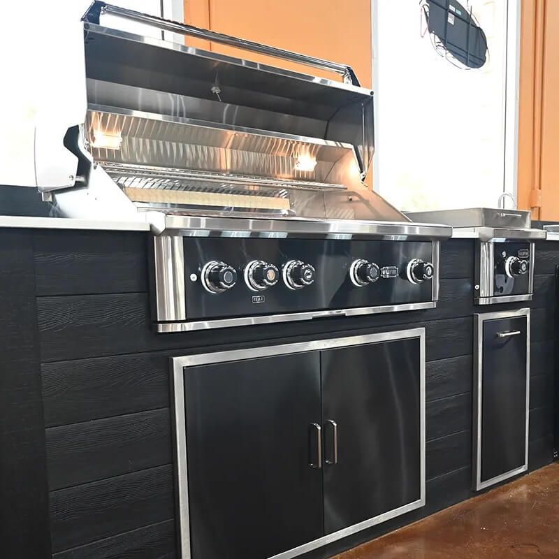 Wildfire Ranch Pro 42 Inch Black 304 Stainless Steel Built In Gas Grill - Chrome Bronze Accents
