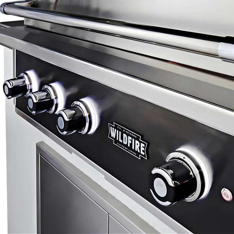 Wildfire Ranch Pro 30 Inch Black 304 Stainless Steel Built In Gas Grill - Chrome Black Accents