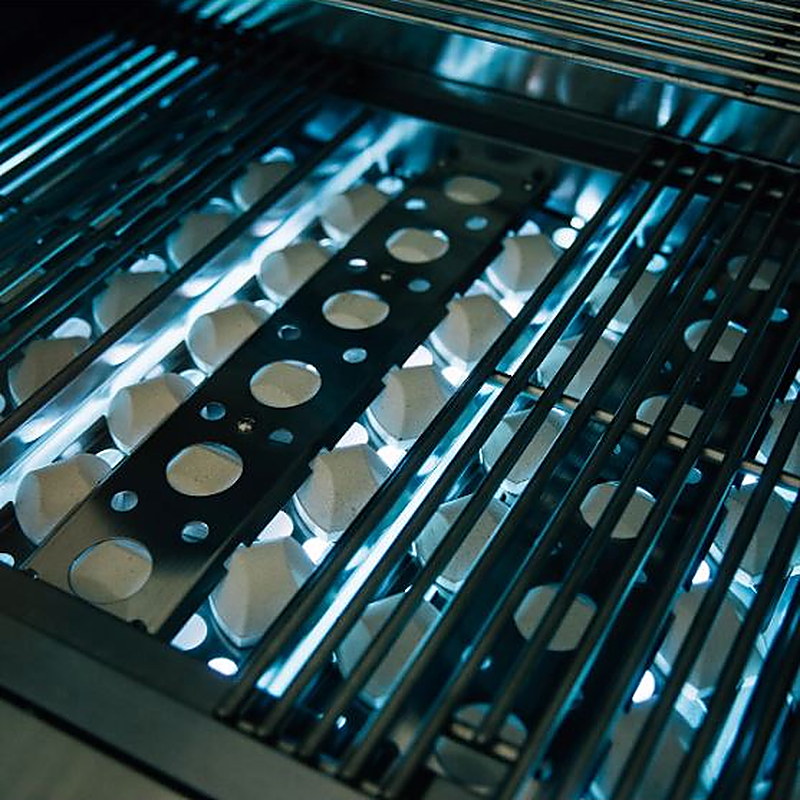 Jupiter 32-Inch Pro Series 4-Burner Built-In Gas Grill with Insulated Jacket
