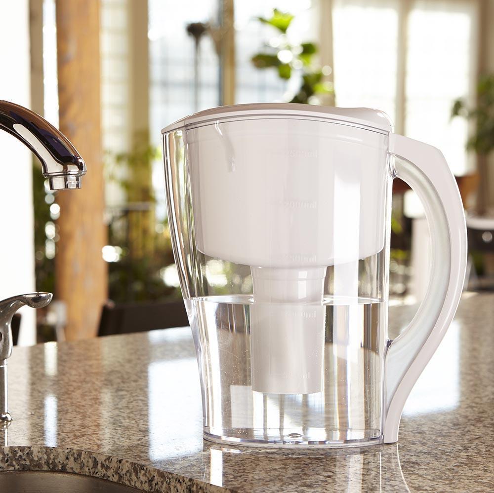 Crystal Quest Water Filter Pitcher, 8-12 Cup, SMART, Fluoride, Arsenic, Demineralizing or Alkalizing Cartridge